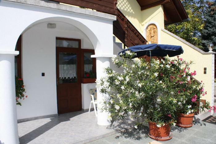 Apartmán Papp Apartmanház Vonyarcvashegy Exteriér fotografie